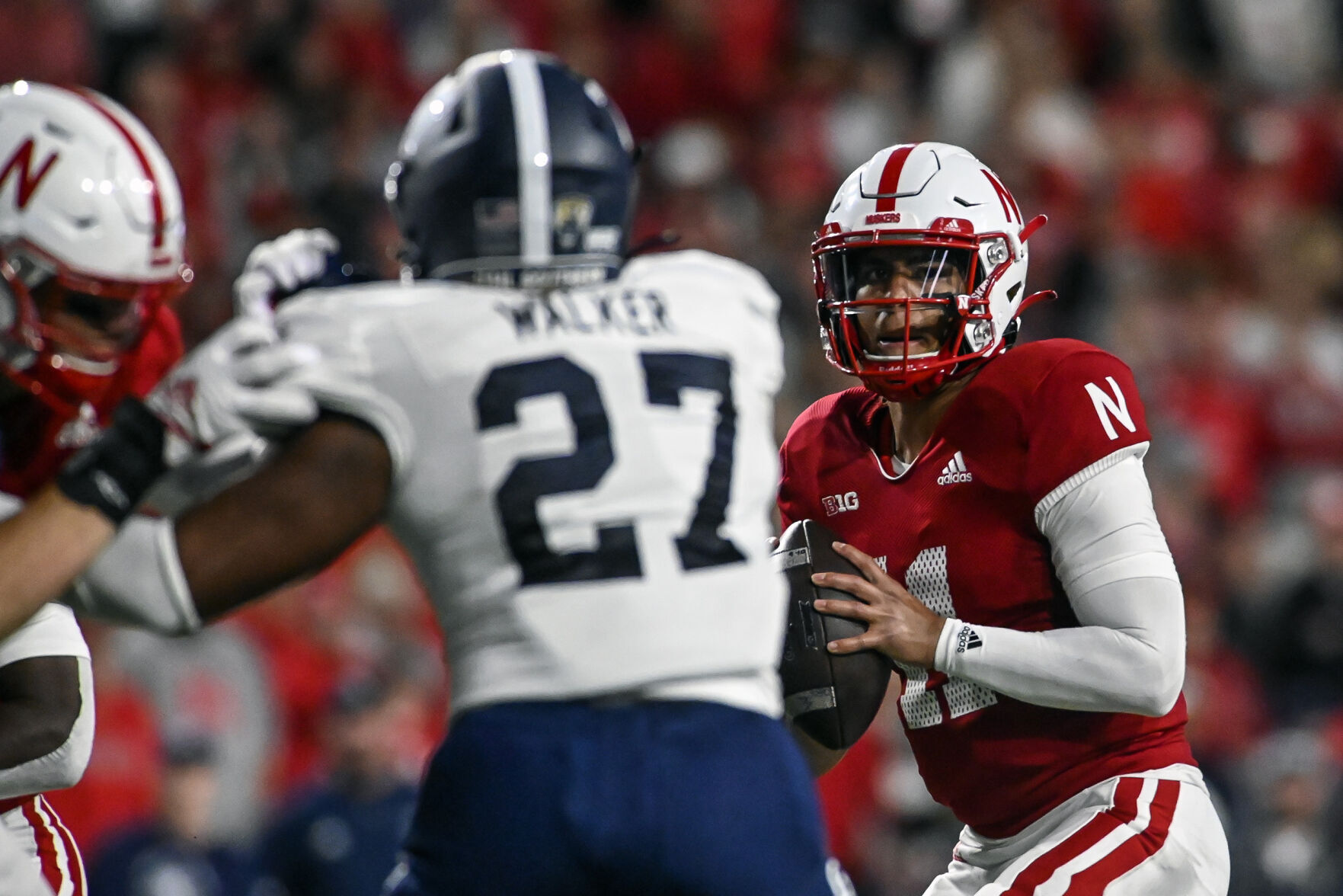 091122-HuskerFball41.jpg